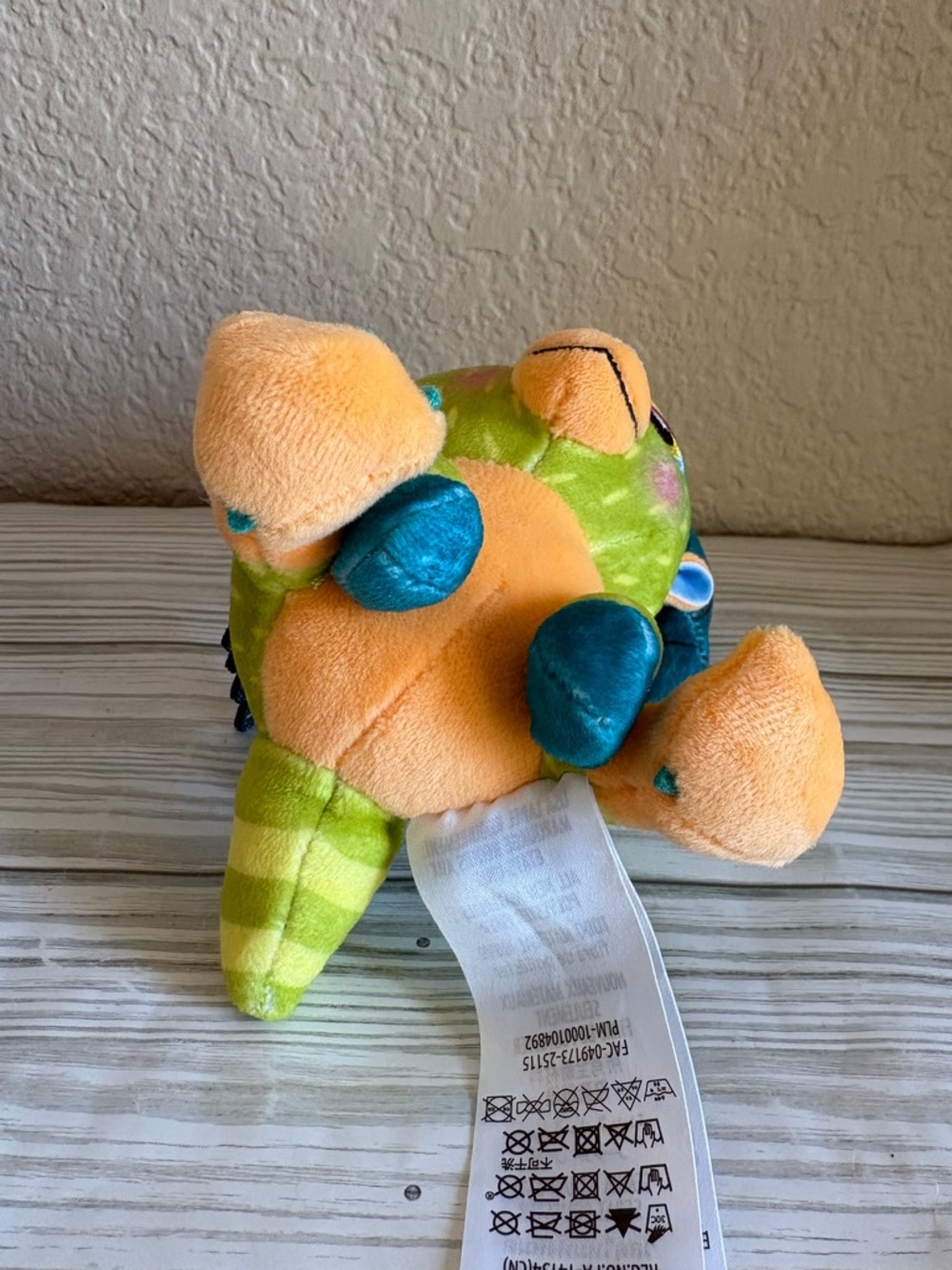 ❤️Disney Wishables Mystery Coco Pepita Plush - Shimmer Edition - Picture 5 of 13